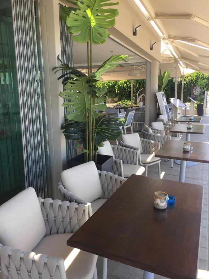 Princess Irini Sea Front Aparthotel Rethimnon Buitenkant foto