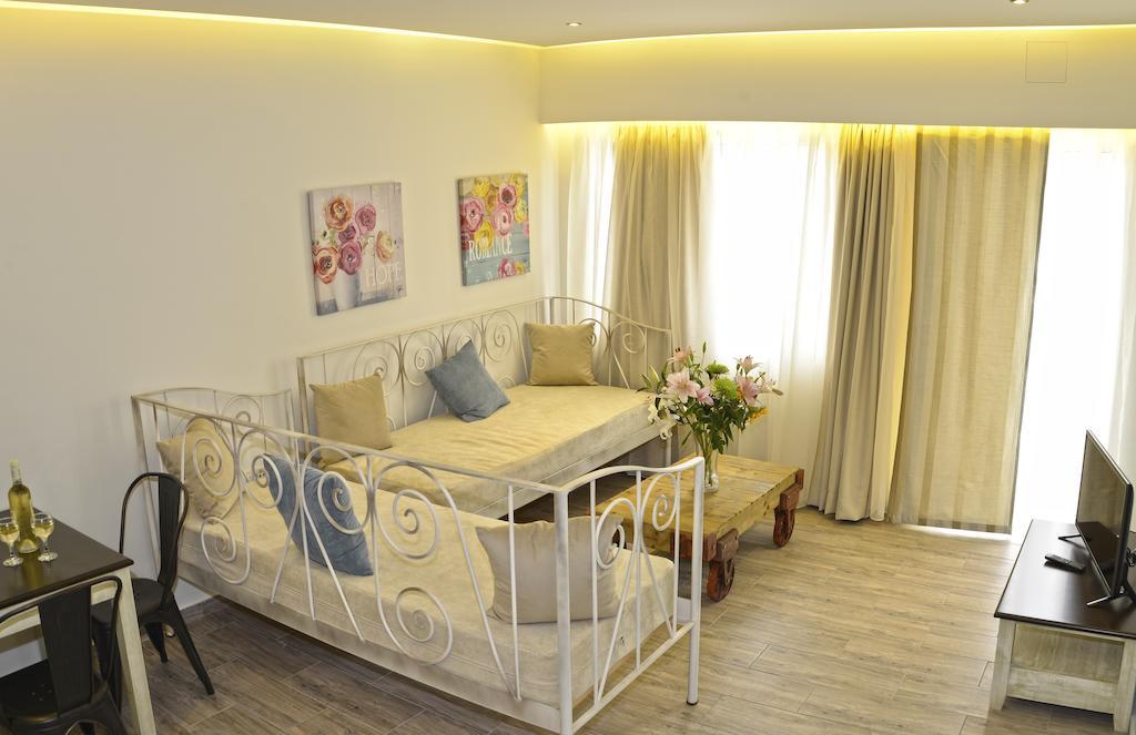 Princess Irini Sea Front Aparthotel Rethimnon Buitenkant foto